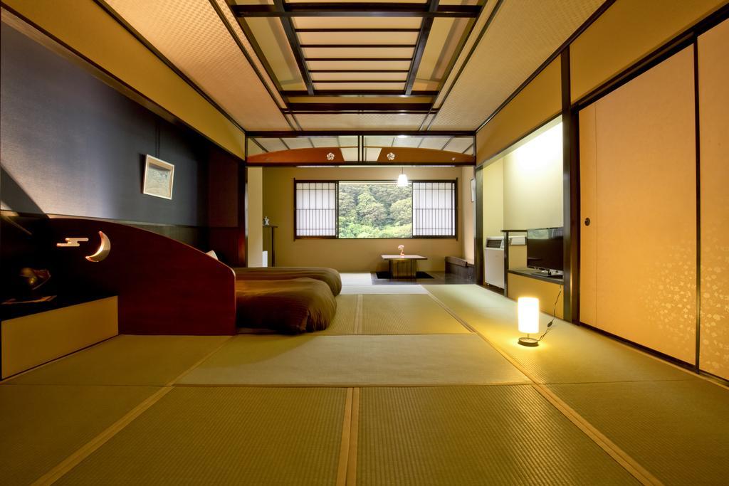 Hotel Takamiya Ryokan Beni Tozawa Pokój zdjęcie