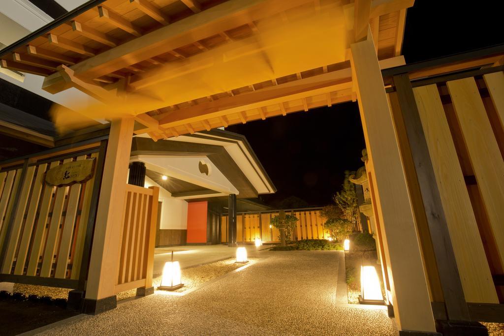 Takamiya Ryokan Beni Tozawa Zewnętrze zdjęcie