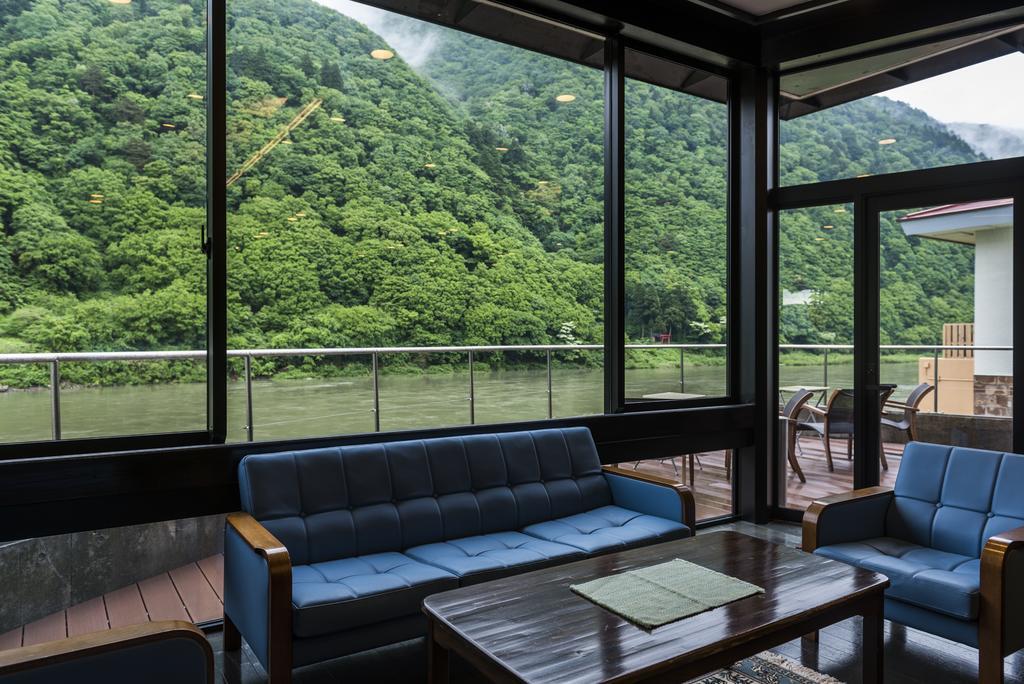 Hotel Takamiya Ryokan Beni Tozawa Zewnętrze zdjęcie