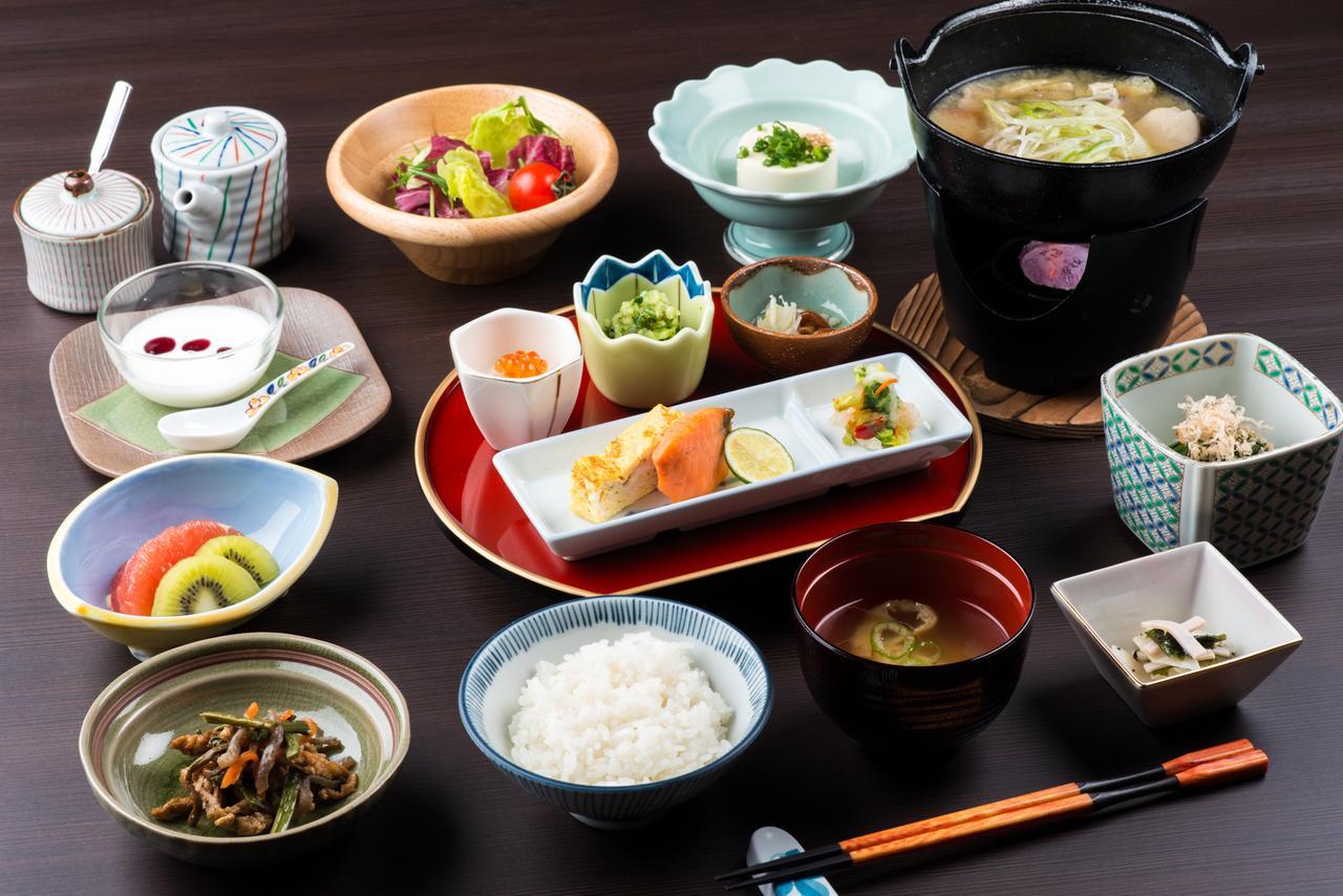 Takamiya Ryokan Beni Tozawa Zewnętrze zdjęcie