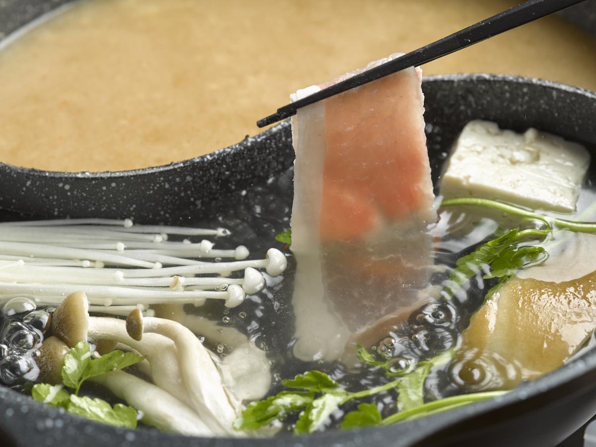 Takamiya Ryokan Beni Tozawa Zewnętrze zdjęcie