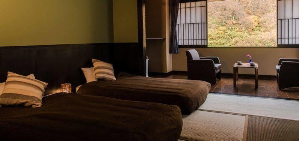 Hotel Takamiya Ryokan Beni Tozawa Zewnętrze zdjęcie